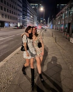 [2025.06.26] celinebethmann_511529814_18351380005158308_800158652817165390_n.jpg