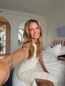 [2025.06.27] josephineskriver_503603863_18515796412020326_6345250726298428677_n.jpg