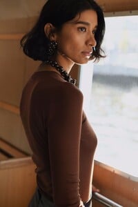 2307723-800w.jpg