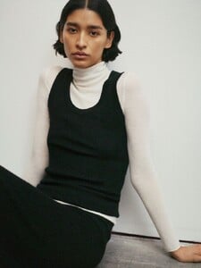 2343852-800w.jpg