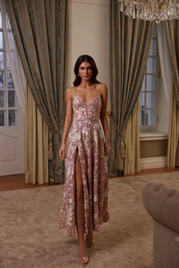 4B6A0018_1501x2248.webp