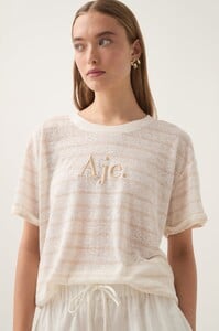 56ccc9ec-6c61-4051-ad1c-170c3b898489.jpg