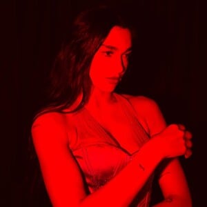 607116002_dualipa-20250603_085029-3.jpg