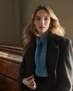 607839965_jodie-comer-agata-pospieszynska-2025-2.jpg