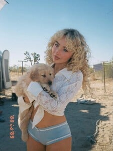 607882687_sabrina-4.jpg