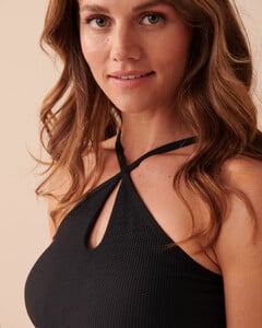 70400101_00001_3.jpg