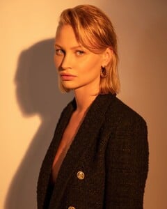 740full-natalia-nien (30).jpg