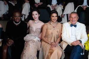 Bulgari_High_Jewelry_Show_-_Gala_Dinner_284629.jpg