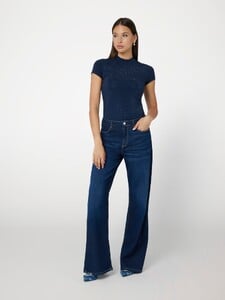 FValenti - Guess_4G logo t-shirt Women-5 - W4BI26J1314-G77G-ALT1.jpg