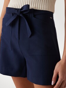 FValenti - Guess_Loose-fit crepon shorts Women-5 - W5GD0IWH9Y2-G7P1-ALT3.jpg