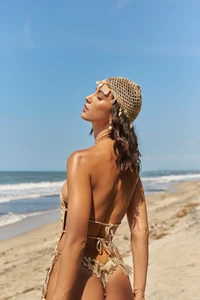 Facetune_11-05-2024-20-38-43.jpg
