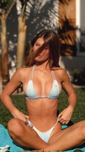 HayleyM - BoutineLA_Sky Blue Ombre Roamer Top - Honeycomb Fabric…-4_ed0424cb-ff3b-4af2-86ff-801a85665360.jpg