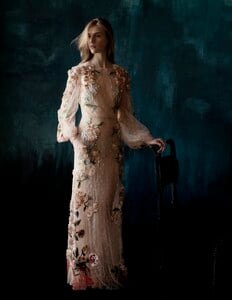 Hedvig_Palm_by_Julia_Hetta_Light_The_Lights_09.jpg
