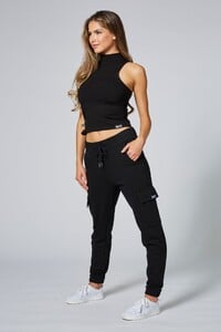 Kianna - PineappleUK_barbelle-vest-TV16320A1-03.jpg