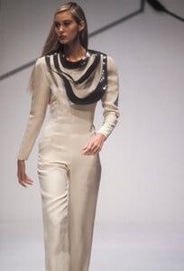 Krizia 1991 Women RTW 84.jpg
