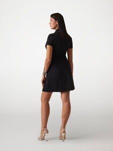 LizaMakhu - Guess_A-line mini dress Women-6 - W5GK70KCBO2-JBLK-ALT3.jpg