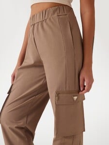 LizaMakhu - Guess_Cargo pants Women-5 - V5RB10WGUK0-D104-ALT3.jpg