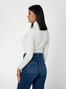 LizaMakhu - Guess_Rhinestones triangle logo sweater Wom…-5 - W4BR03Z2NQ2-G012-ALT2.jpg