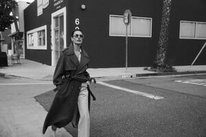 M Milenio Alessandra Ambrosio- Out Loud_4.jpg