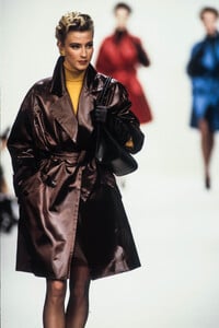 MadeleineRobinson f92hanaeMori-rtw-69.jpg