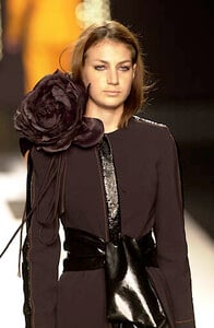 ManuelaZachow f02fauseHaten-SPFW-2.jpg
