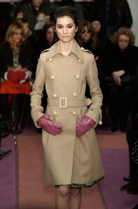 NuriaFernandez f04trussardi1911--ybrbrA1.jpg