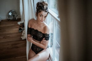Olivia-00017-1.jpg