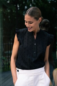 PD-Mabel_Dobby_Dot_SL_Shirt-Shirts_Blouses-J234959-9_Black_2048x.jpg