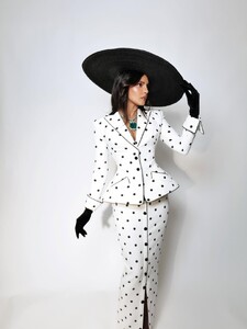 Priyanka_at_the_Met_Gala_2025_281129.jpg