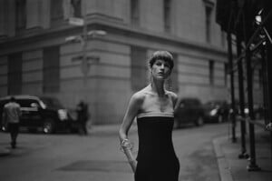 Saskia de Brauw by Vincent van de Wijngaard (The Nearness Of You - Muse #33 Spring 2013) 15.jpg