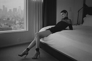 Saskia de Brauw by Vincent van de Wijngaard (The Nearness Of You - Muse #33 Spring 2013) 9.jpg