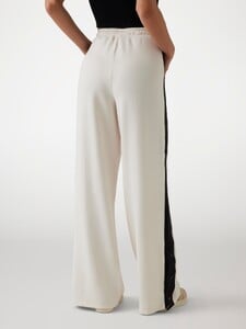 VSeleznova - Guess_Straight jogger pant-5 - V5RB00KCO72-G6F4-ALT2.jpg