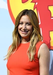 ashley-6.jpg