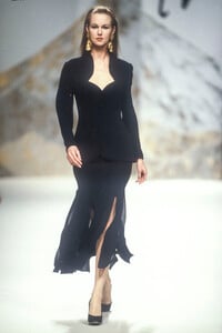brieanne cameron hm9625.jpg