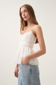 c3d6a923-85ea-4983-8000-13ba96edfcf6.jpg