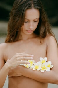 fe8143_cbed6ece2d0240aeb0d5f9d4ab426c3c~mv2.jpg