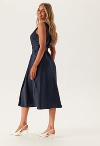 ida-sj_C3_B6stedt-shonda-dress-navy_1.jpg