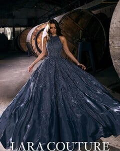 lara__couture_274883477_716759942689320_833905039105075852_n.jpg