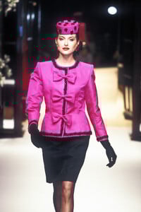 lisa anne gi9462.jpg