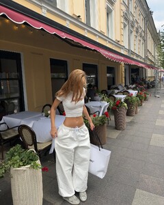 liza.m.m posts 2025-06-05 14.43 DKhQAQ-IaXM_8_10 503441466_18506704408034832_6464012316410573482_n.jpg