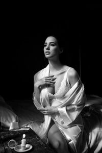 magdalena-perlinska-1706-RetouchedSR.jpg