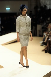 pavlovaD f99chanel-HC-19v.jpg