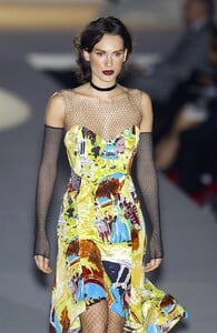 s02mariellaBurani-bryV-9w.jpg