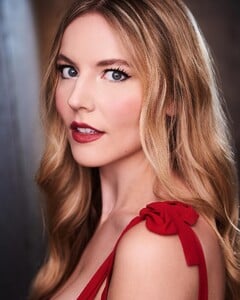 susannah_banana_151244759_447768889915227_2779939390194988291_n.jpg