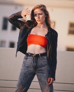 susannah_banana_64936749_443922646195320_5616768889138661382_n.jpg