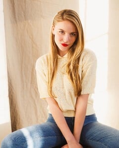 susannah_banana_84337972_2788136844610952_4684544350016548536_n.jpg