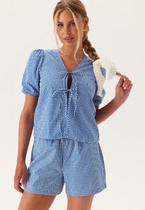 vila-visonja-ss-tie-top-mazarine-blue-checkswhite-che_1.jpg