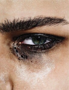 vogue_beauty_04.jpg