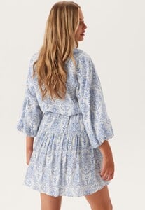 yas-yascinni-34-dress-star-white-aopcinni-program_1.jpg