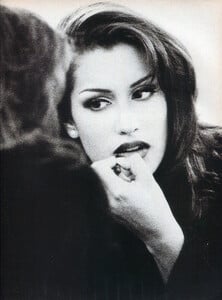 1992-5-Diva-Greece-YG-2.jpg